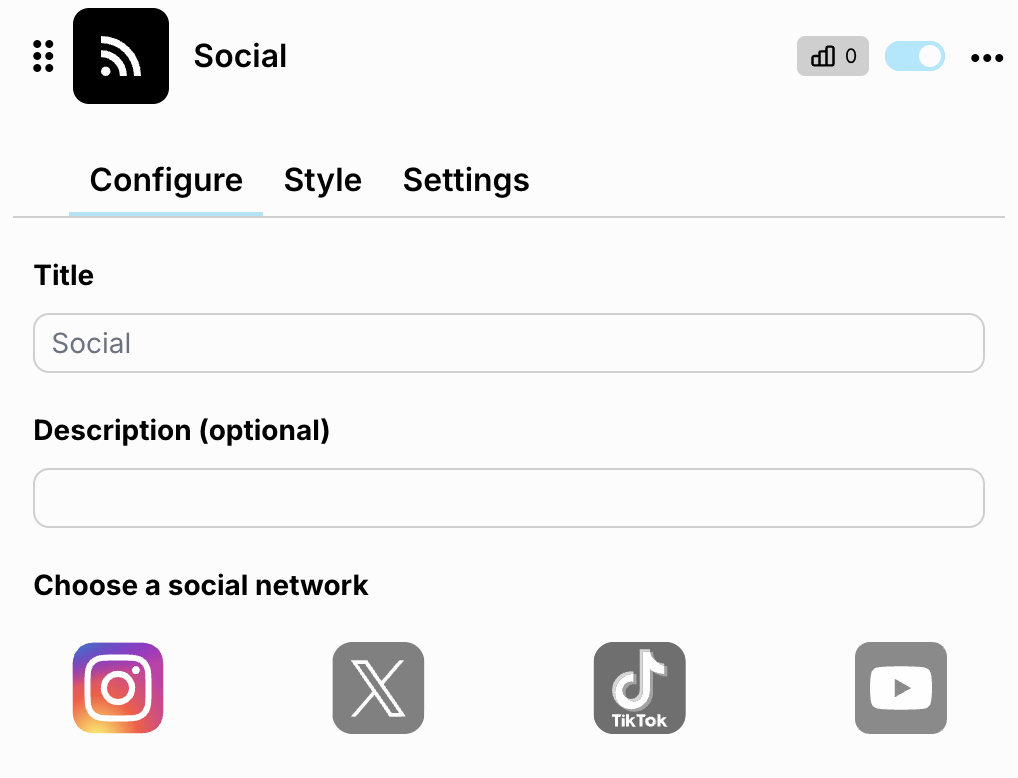 Social block settings in the link-in-bio tool. Options to customize the title, description, and select social networks such as Instagram, X (formerly Twitter), TikTok, and YouTube.